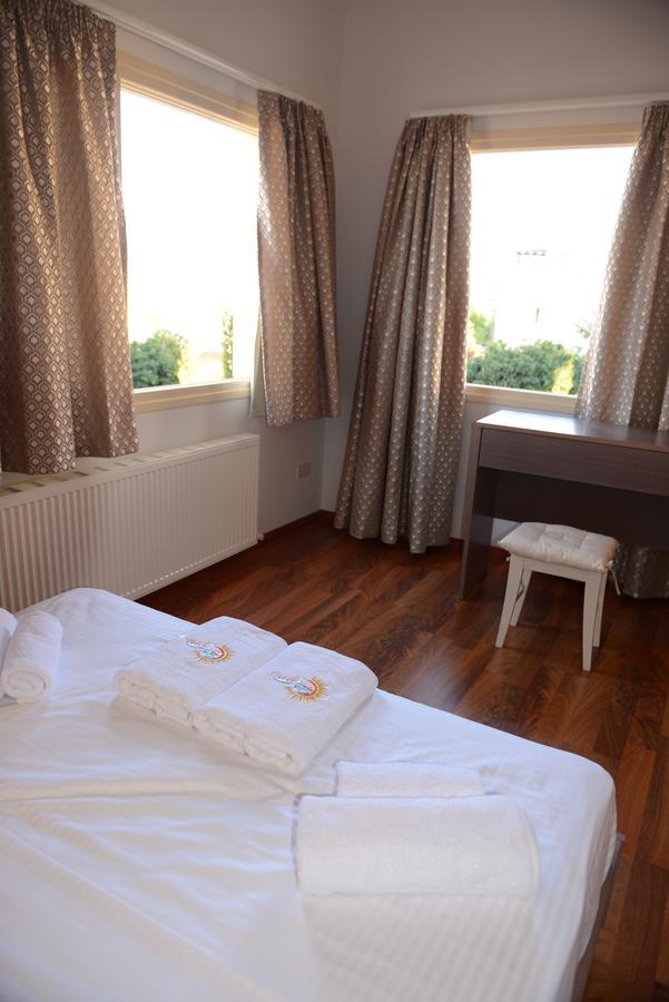 Anthorina Villa 2 Protaras Buitenkant foto